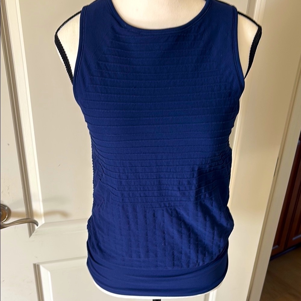 Athleta Blue Fitted Ribbed Tank Top EUC Large